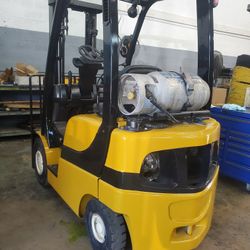 Forklift Pneumatic Yale2010