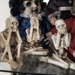 Set Of 3 Skulls