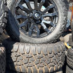 WHEELS FUEL 20x9 OFF ROAD CHEVY /TACOMA