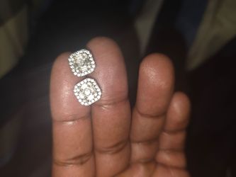 Earings For Sale
