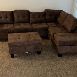  New Sectional, FREE Ottoman With Purchase. Cash Deal! 