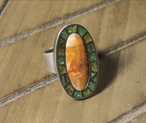 Vintage Mid Century Carolyn Pollack Ring, Spiny Oyster and Gaspeite Inlay, Size 7
