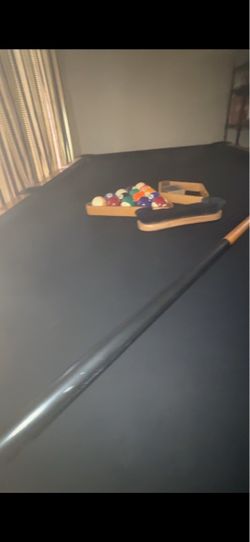 Pool table