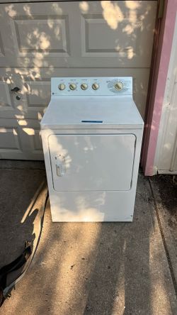 Electric GE profile clothes dryer