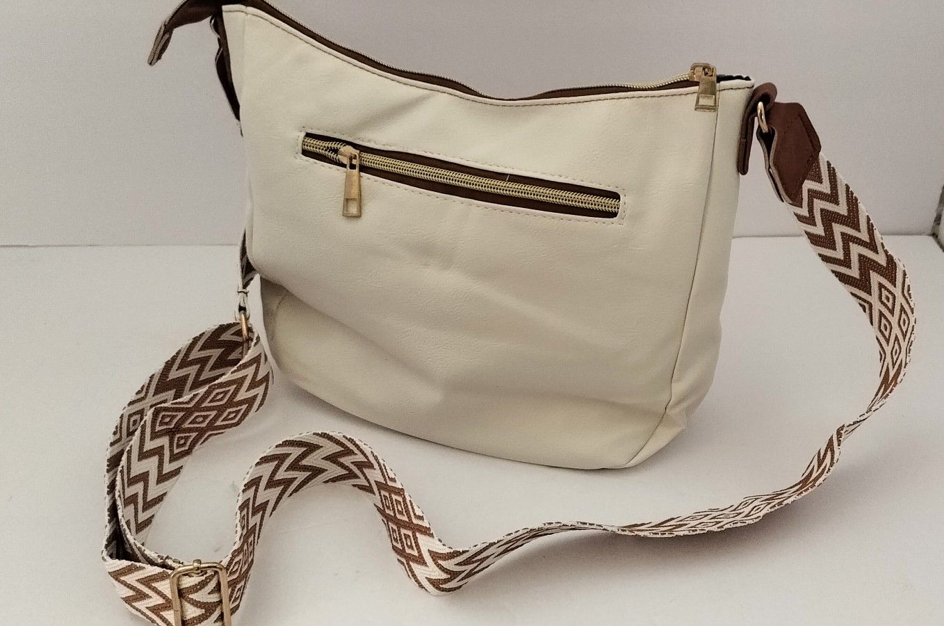 Quality leather cross body bag for women/ brand new π/ see description π