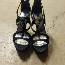 Women's High Heels Size 7.5 Black Worthington