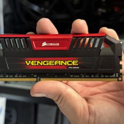 64 GB RAM DDR3 - Corsair Vengeance 