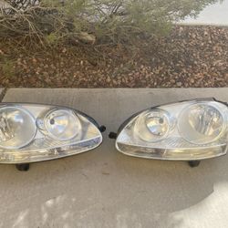Fits Folkswagen Jetta Headlight 2005-2010 Pair LH+ RH CAPA VE(contact Info Removed) C+VW(contact Info Removed) C