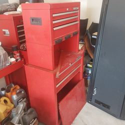 Craftsman 4' 6" tall tool box Used $65