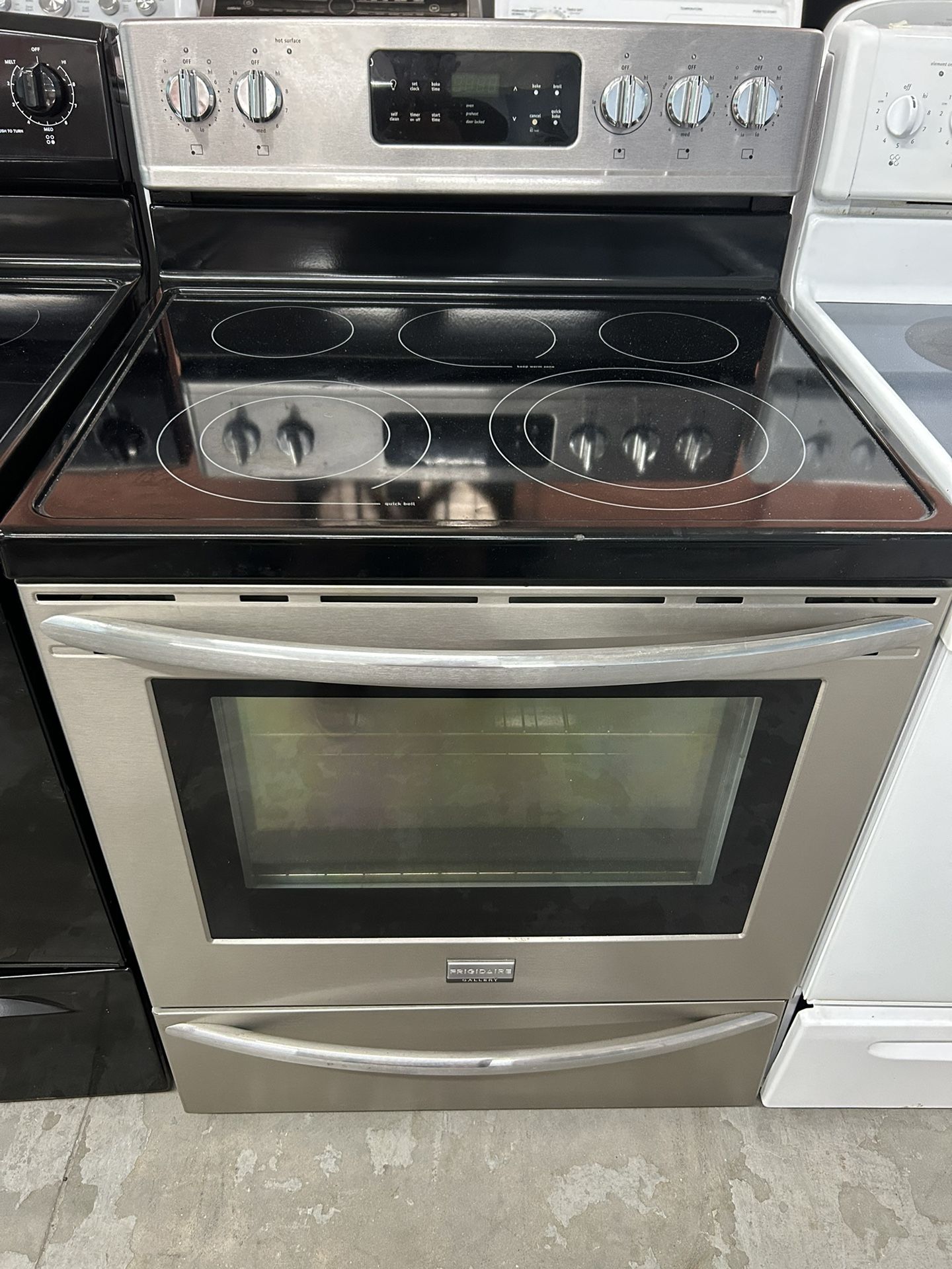 5 Burner Self Clean Stainless Glass Top Stove 