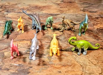 10-Mini Mixed Assorted Lot Of Dinosaurs • Different Species • They Measure Between 2-1/2"-3"-1/2- Long • Multi-Color.