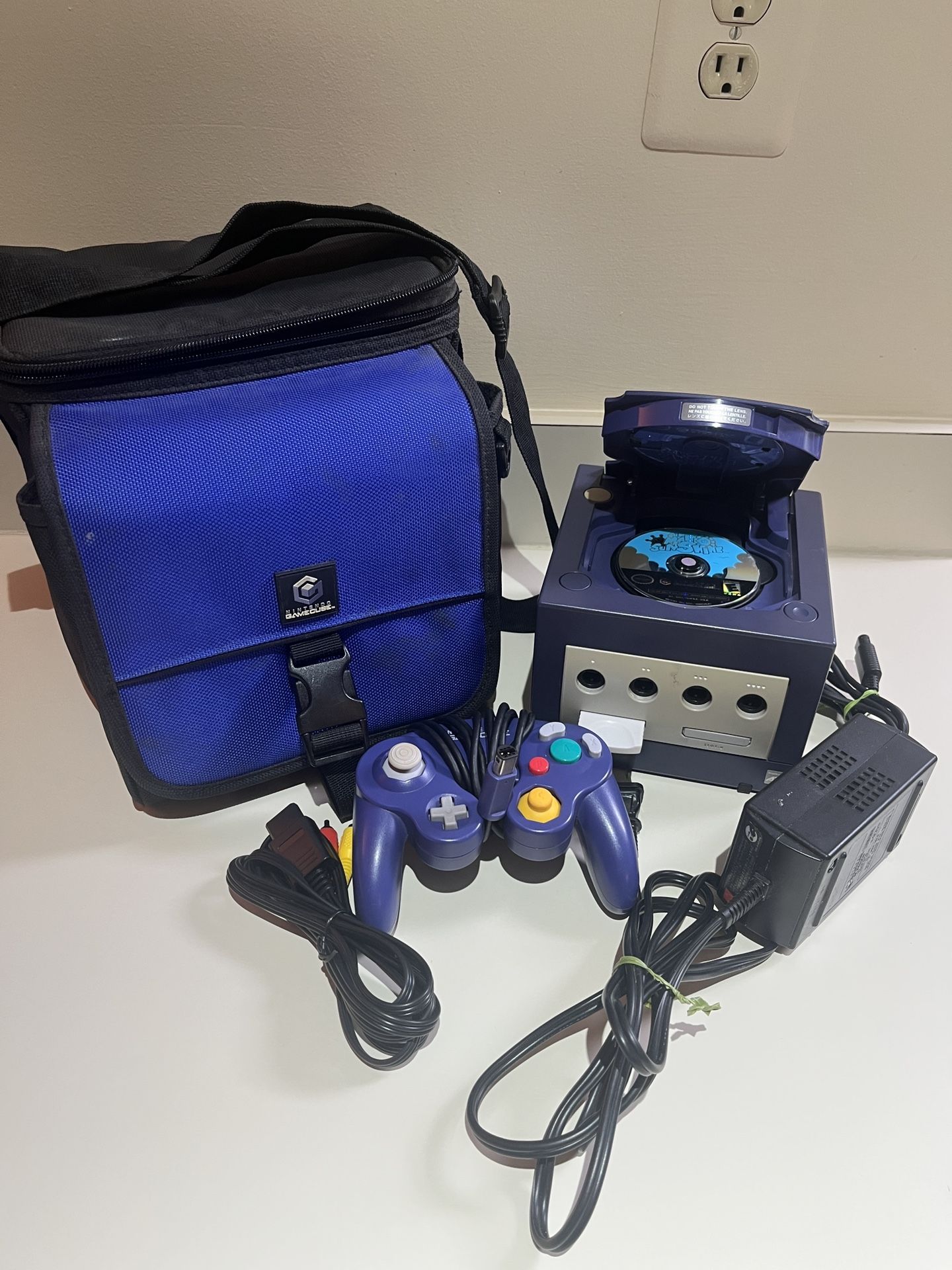 Nintendo GameCube Console Bundle Travel Case Sunshine Controller Tested/Works