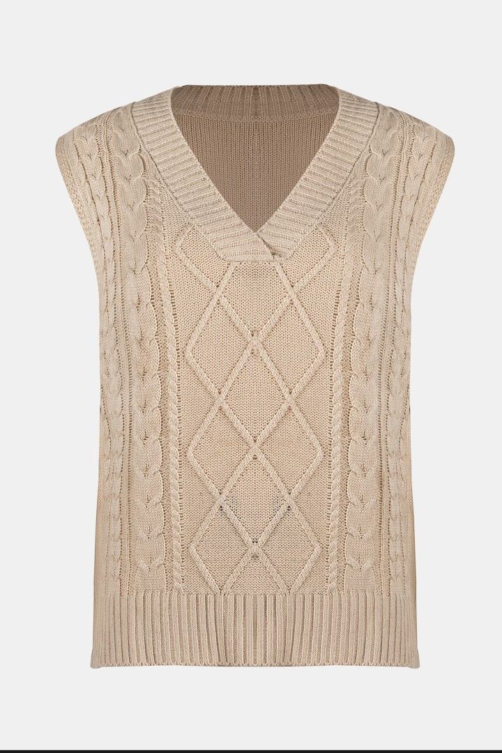 NEW WITH TAGS CUPSHE Womens Warm Hugs V Neck Cable Knit Sweater Vest Size M
