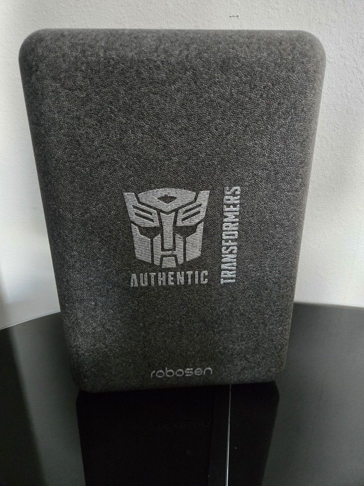 Robosen Flagship Optimus Prime Auto Converting TRANSFORMER (Big One)