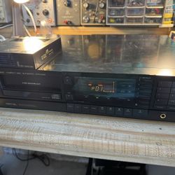 JVC XLM500BK 7 Disk Cd Changer 