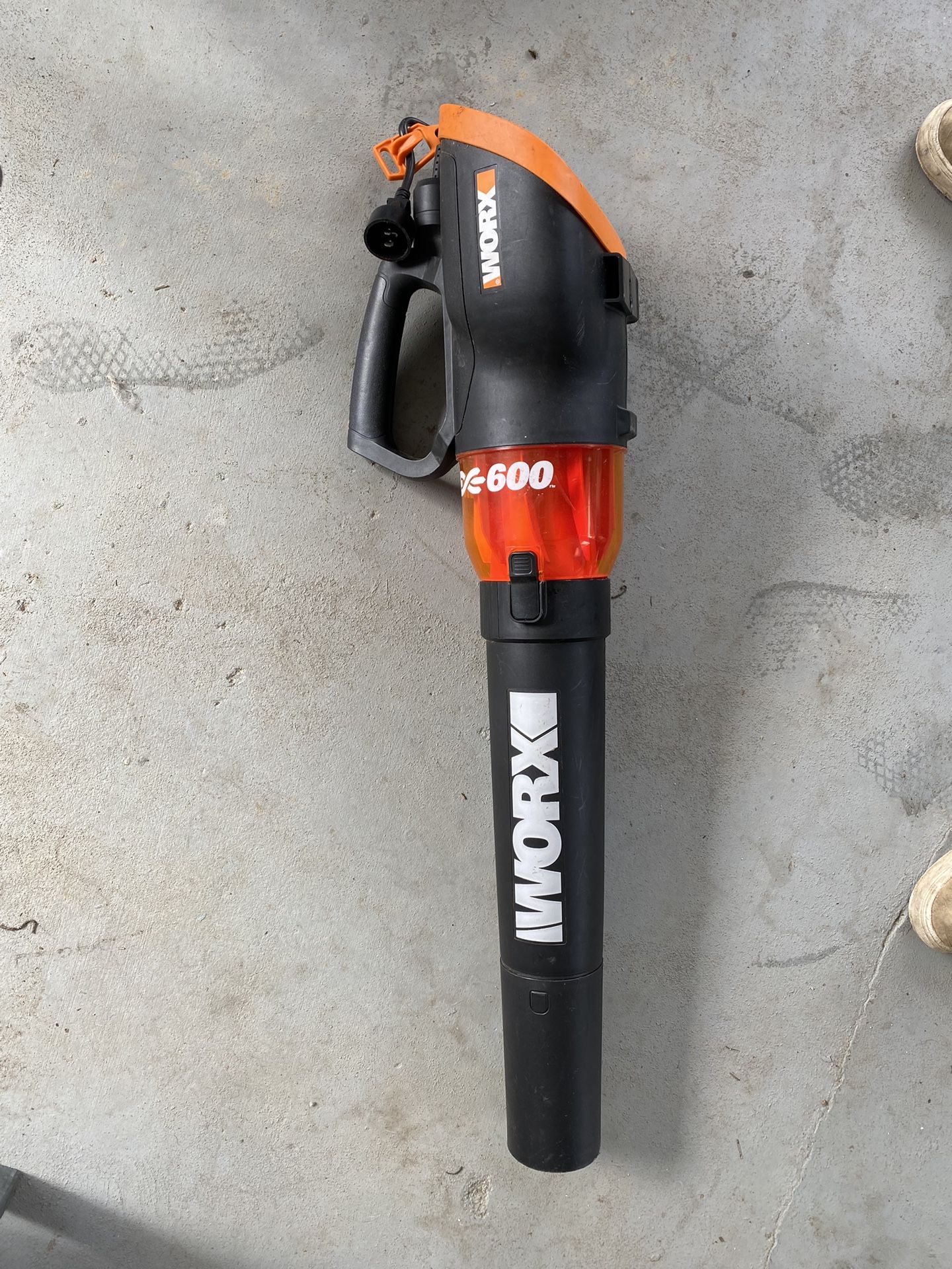 Corded Leaf Blower WORX Turbine 600