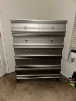 Silver Chest of Drawers with Ring Pulls