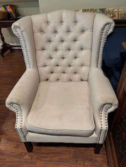 Wing back chair