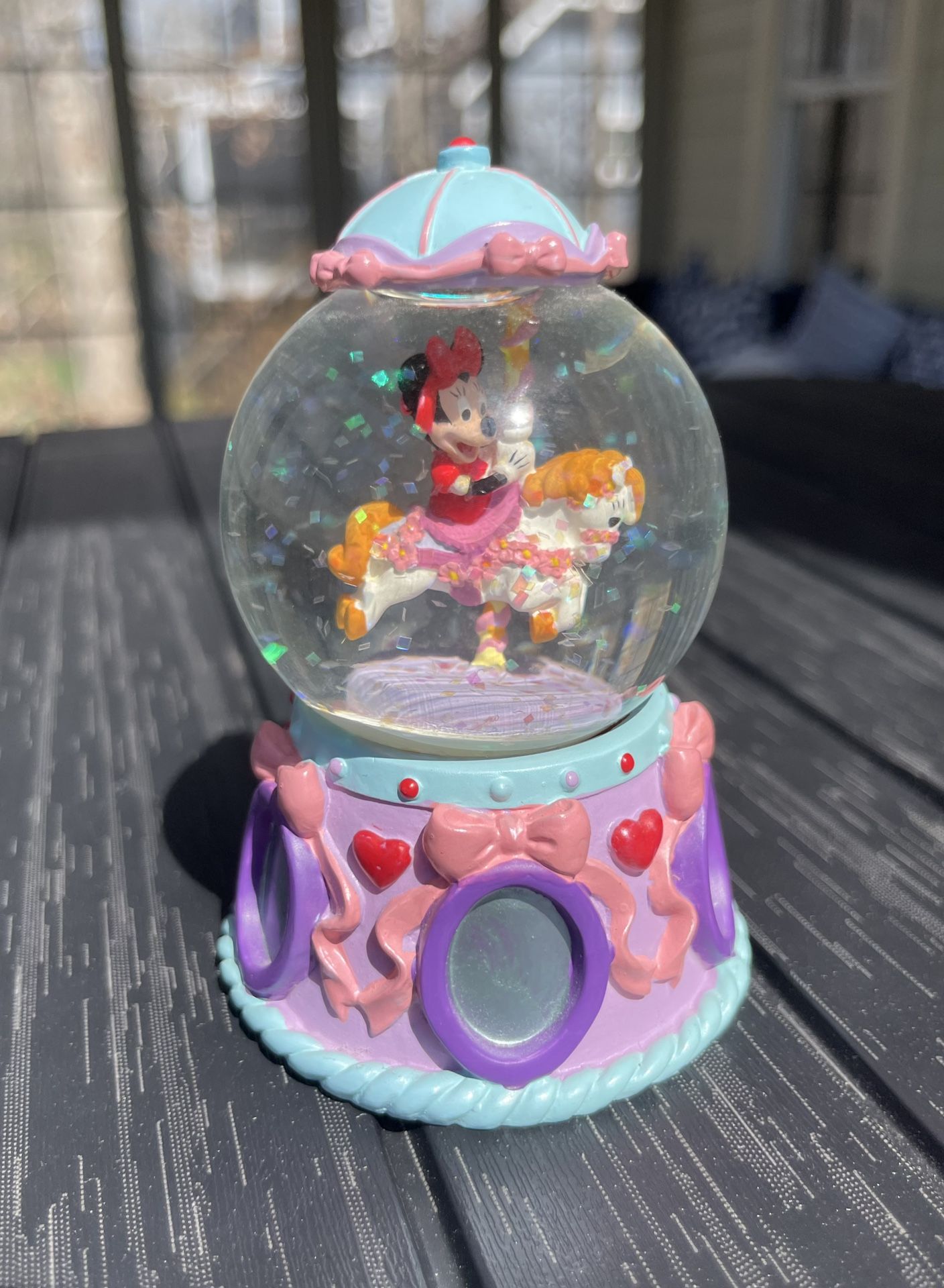 Mini Disney Snow Globe Minnie Mouse On Carousel Horse