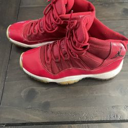 Jordan 11s