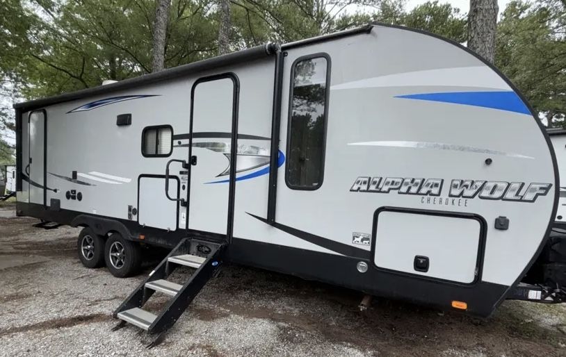 2020 Forest River Alpha Wolf 26DBH-L