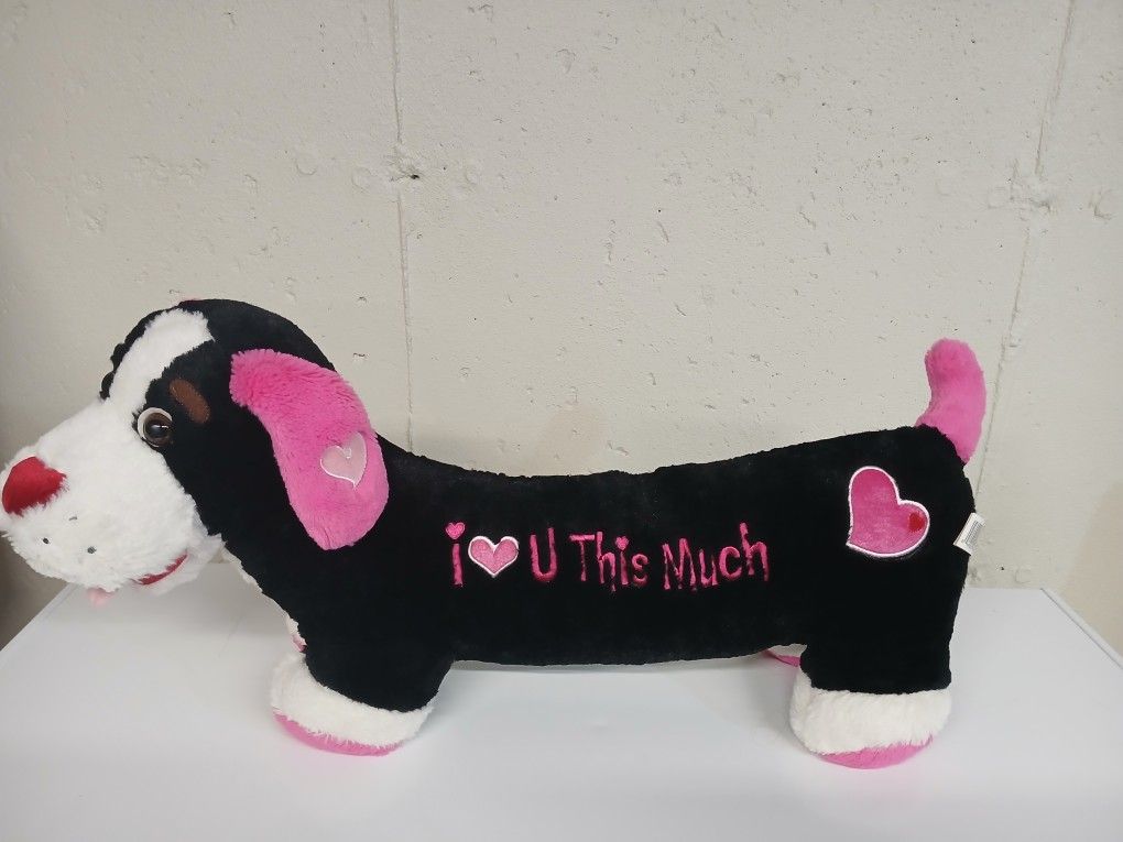 Large Bundle Of Stuffed Animals