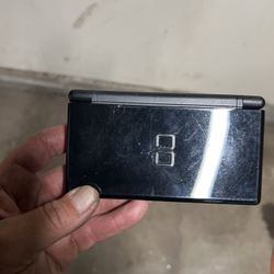 Nintendo DS Lite 