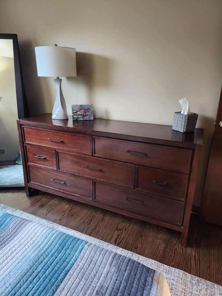 Black Friday Sale. Wood Dresser Set.  3 Pc 