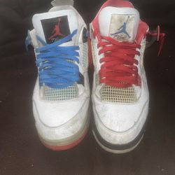 Jordan 4s