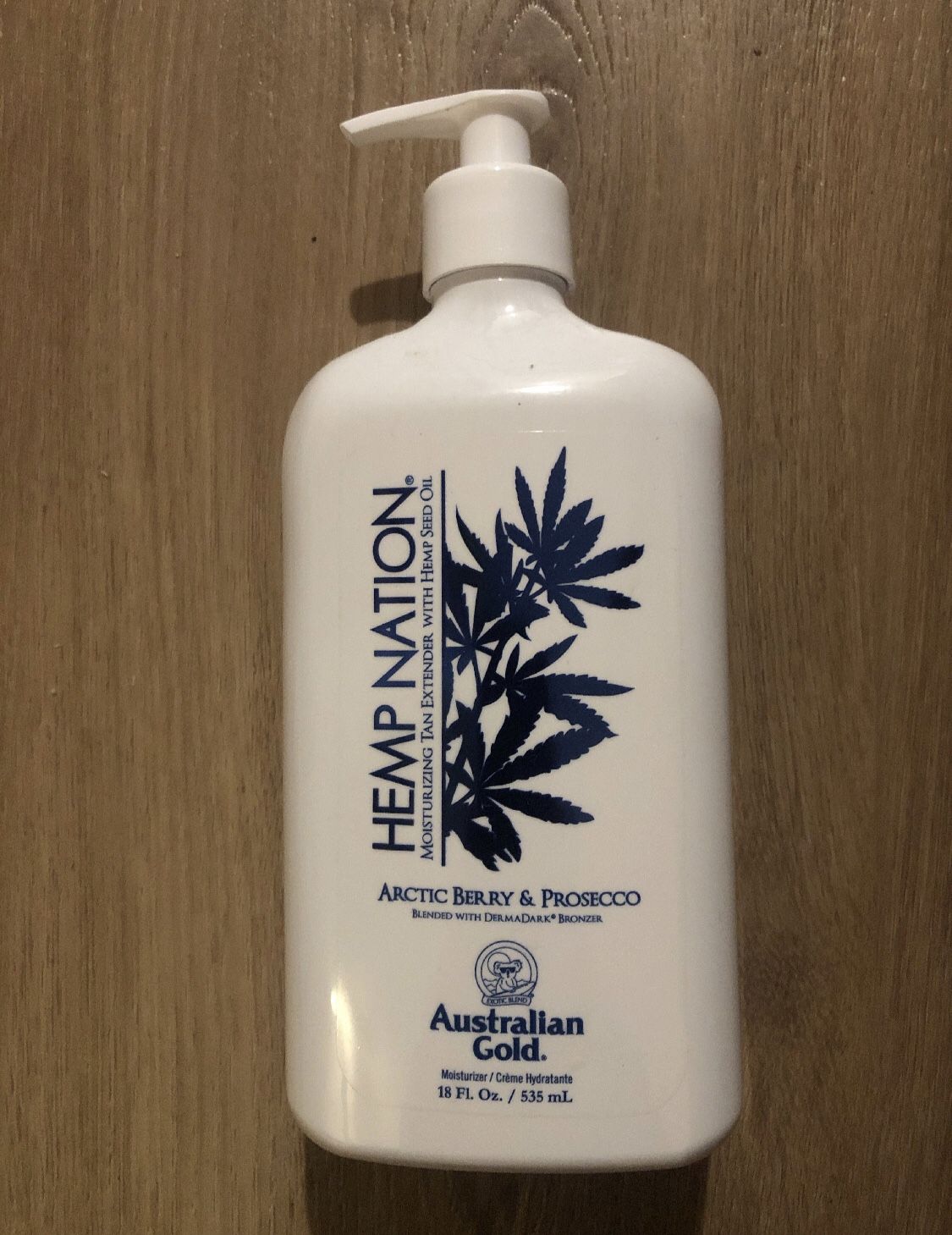 Hemp Nation Tan Extender Arctic Berry & Prosecco, 18 fl oz.