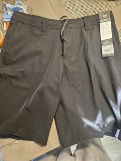 MENS ONEILL SHORTS SIZE 36 BRAND NEW