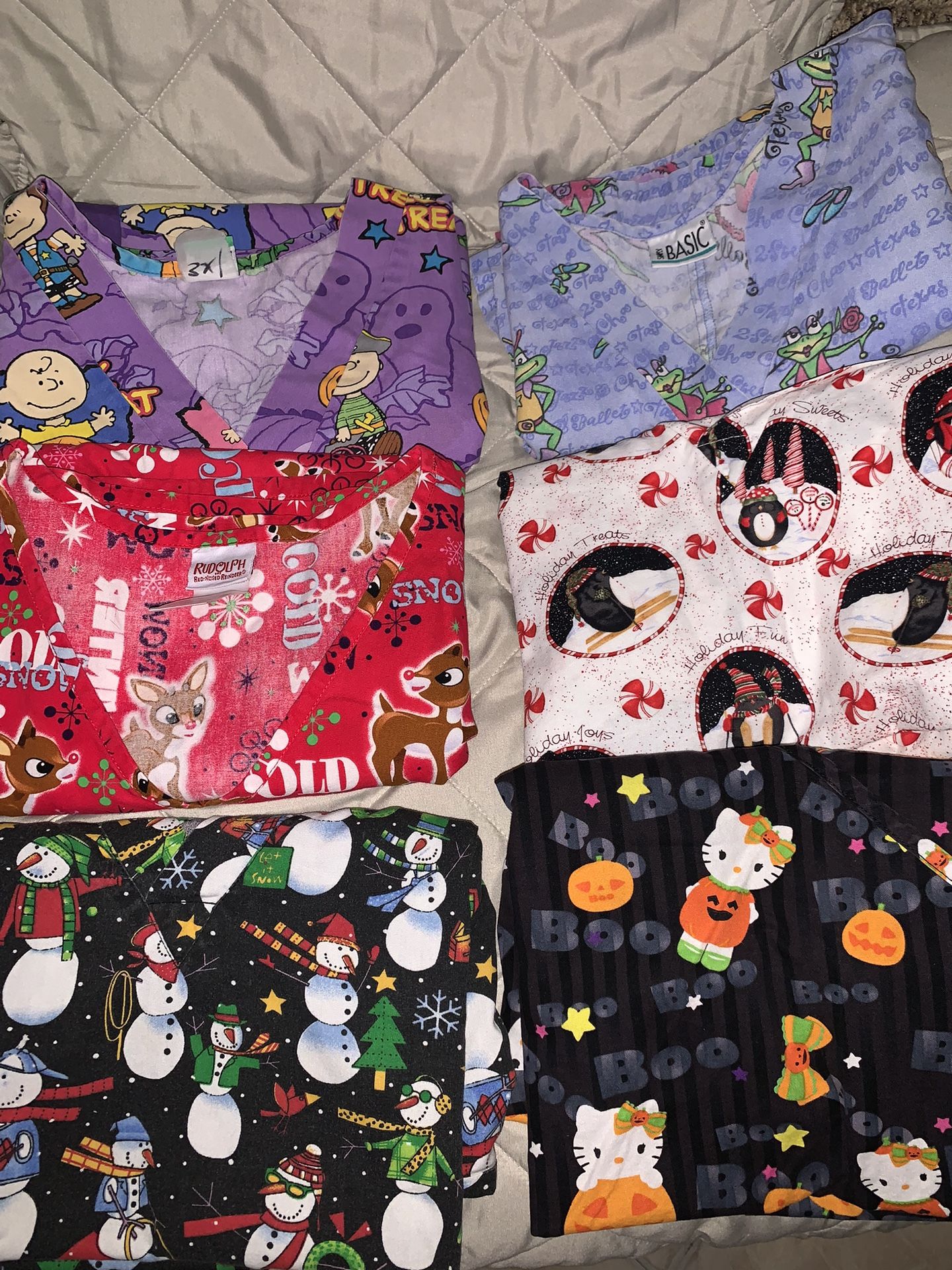 Scrub Tops 3xl $5 Each