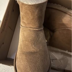 Girls Uggs 