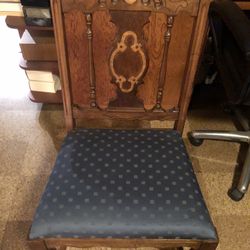 Stately Chair with Nice Details 