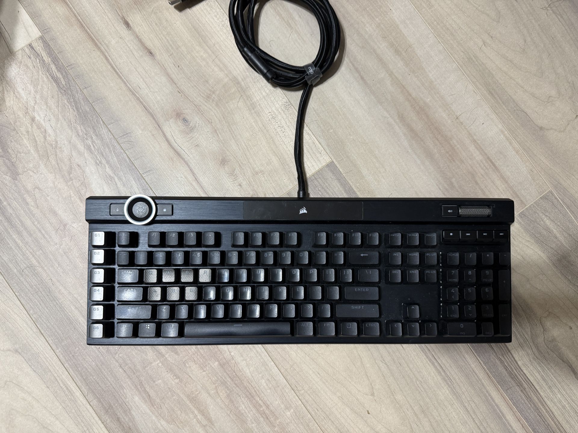 Corsair K100