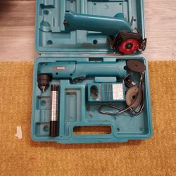 Makita Angle Drill And Rotary Saw With Battery And Charger