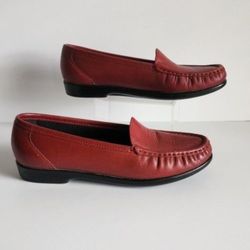 SAS Tripad Women's 8M Brick Red Comfort Shoes Slip On Loafers
