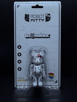 SEALED 100% Medicom BE@RBRICK Robot Kitty Figures
