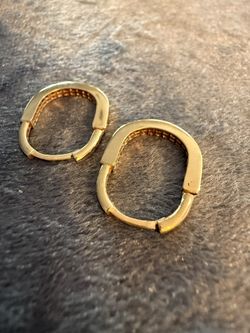 18k Saudi Gold