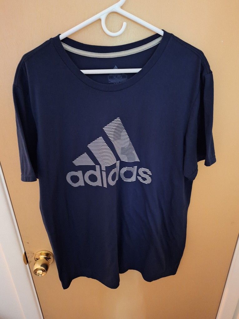 Adidas Men's Logo Tshirt Size XL 