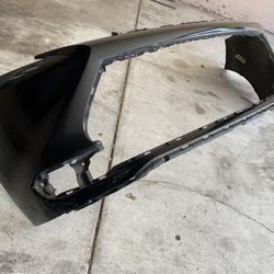 2025 Toyota Sienna Bumper Used Oem 