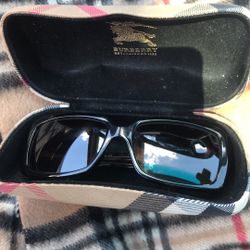 Burberry Sunglasses 