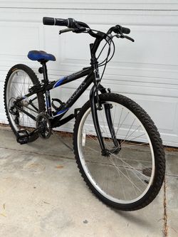 26” Trek 800 Sport 21 Speed Hybrid Bike Small Frame