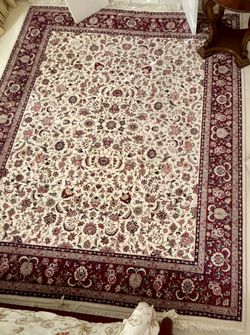 Gorgeous, high quality RUG - Looks like a new rug, perfect shape