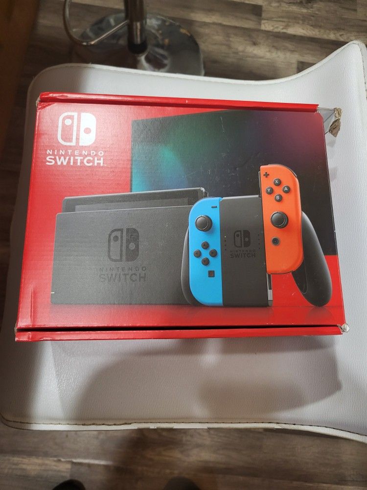 Brand New Never Opened NINTENDO SWITCH