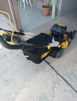 DeWalt  21" Cordless Push Mower (tool only)