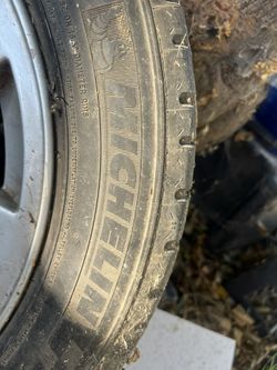 Michelin Tire215/55r16