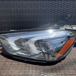 2020 2021 2022 Mercedes-Benz GLE350 GLE450 Left Driver Side Adaptive Headlight OEM