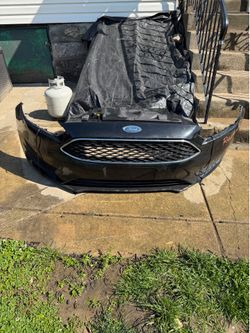 2015 Ford Focus SE Front Bumper OEM Silver/Black