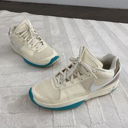 Nike Ja 1 Men’s Size 10 Basketball Shoes